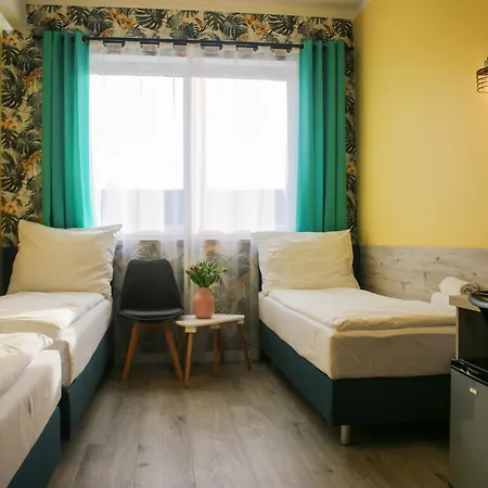 U George'a 酒店 Ziebice